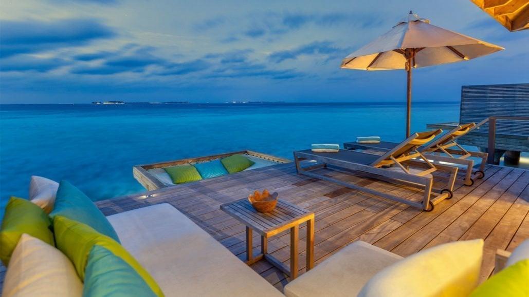 Мальдіви,  готель Hurawalhi Maldives 5*