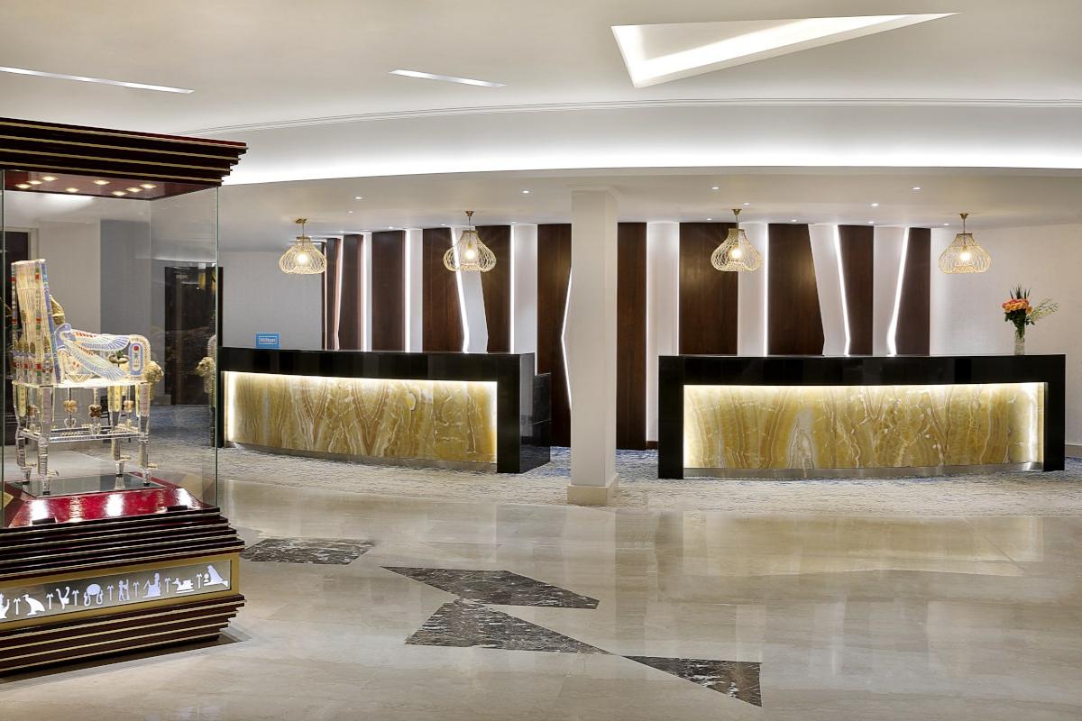 Єгипет, Хургада, готель Hilton Hurghada Plaza 5*